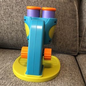 GeoSafari Jr- My First Microscope Batteries included